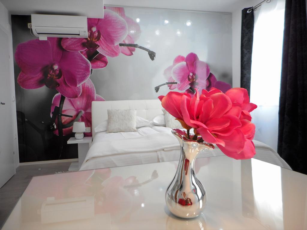 Palladium City Center Apartments Makarska Bagian luar foto