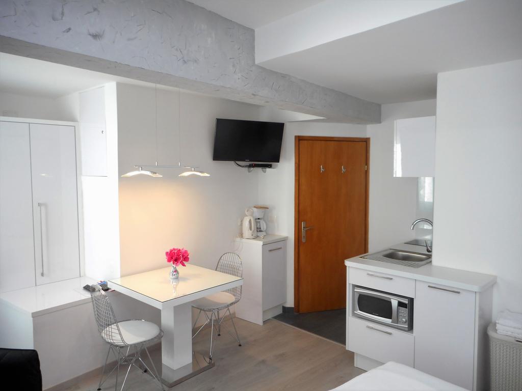 Palladium City Center Apartments Makarska Bagian luar foto