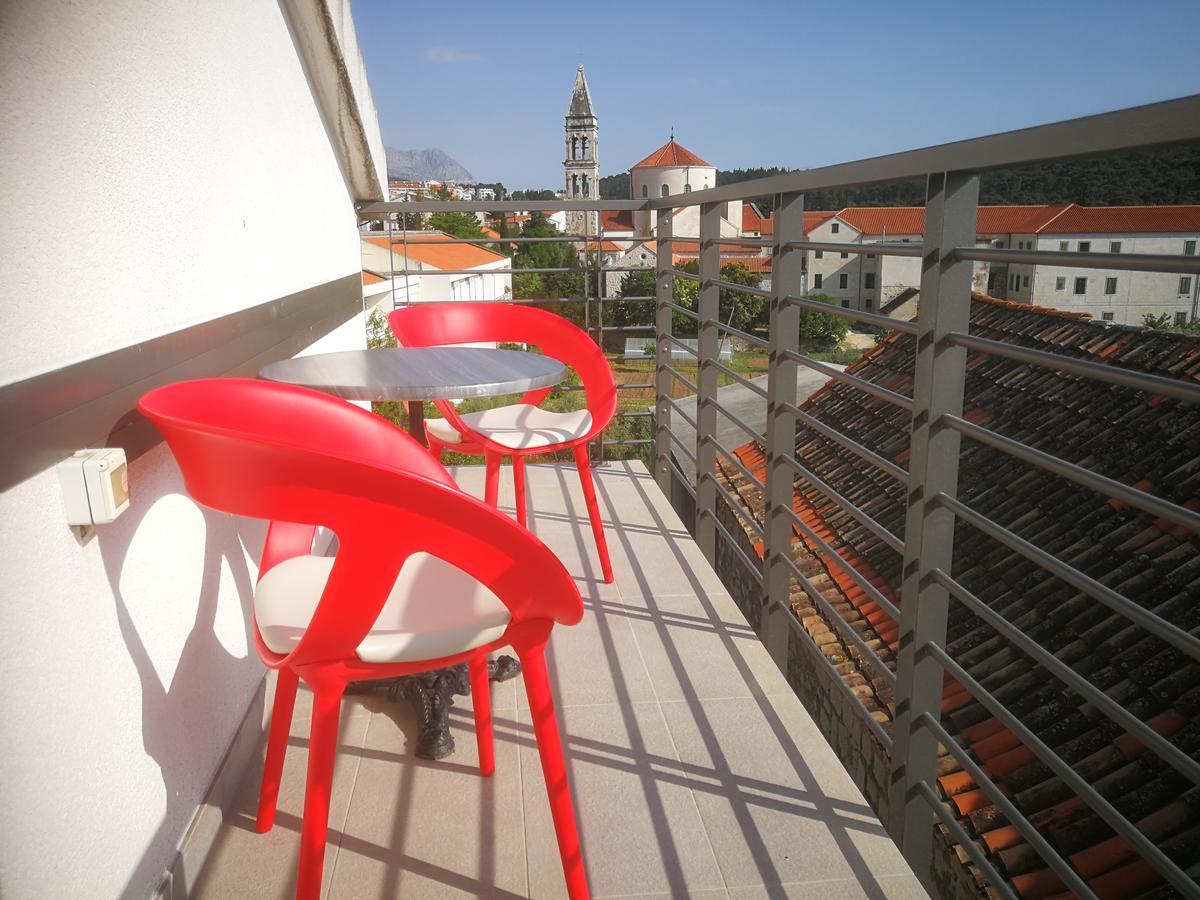 Palladium City Center Apartments Makarska Bagian luar foto