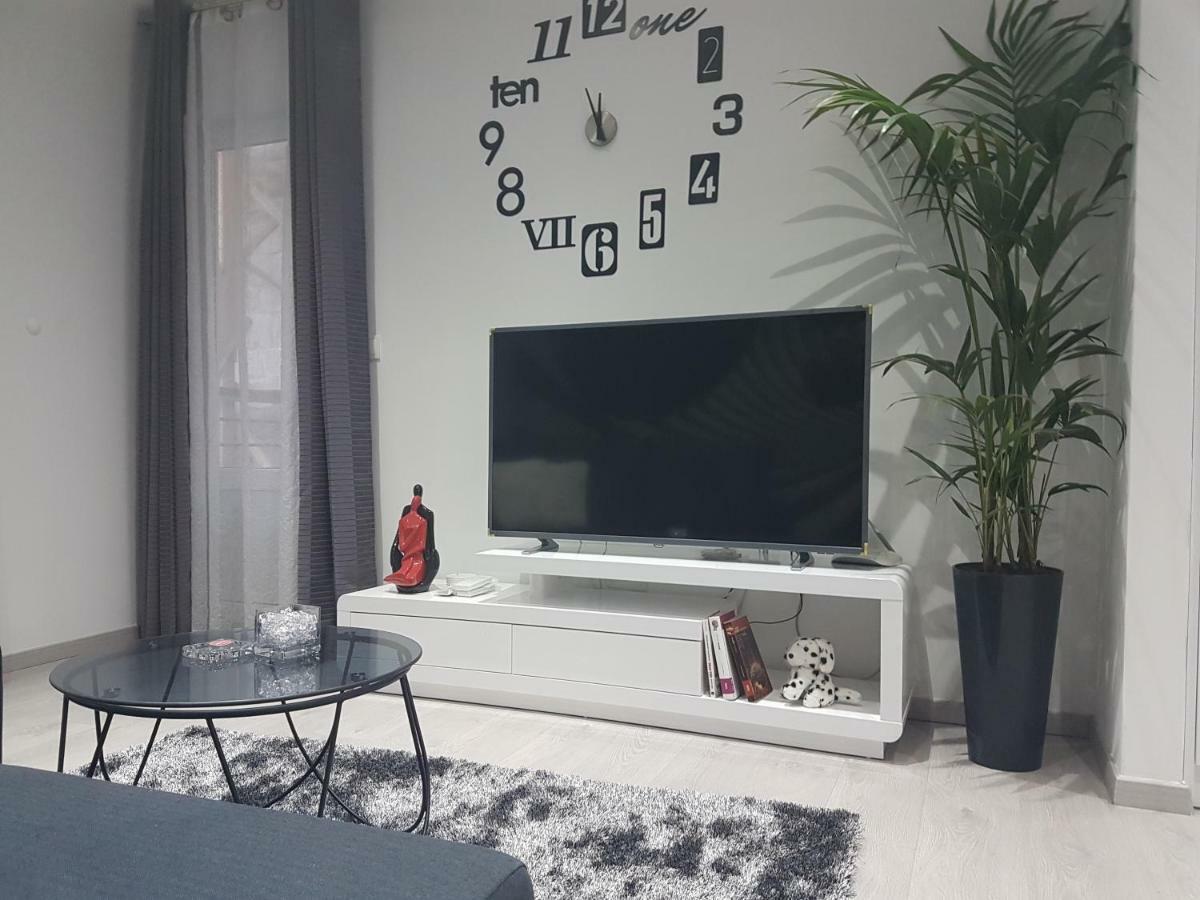 Palladium City Center Apartments Makarska Bagian luar foto